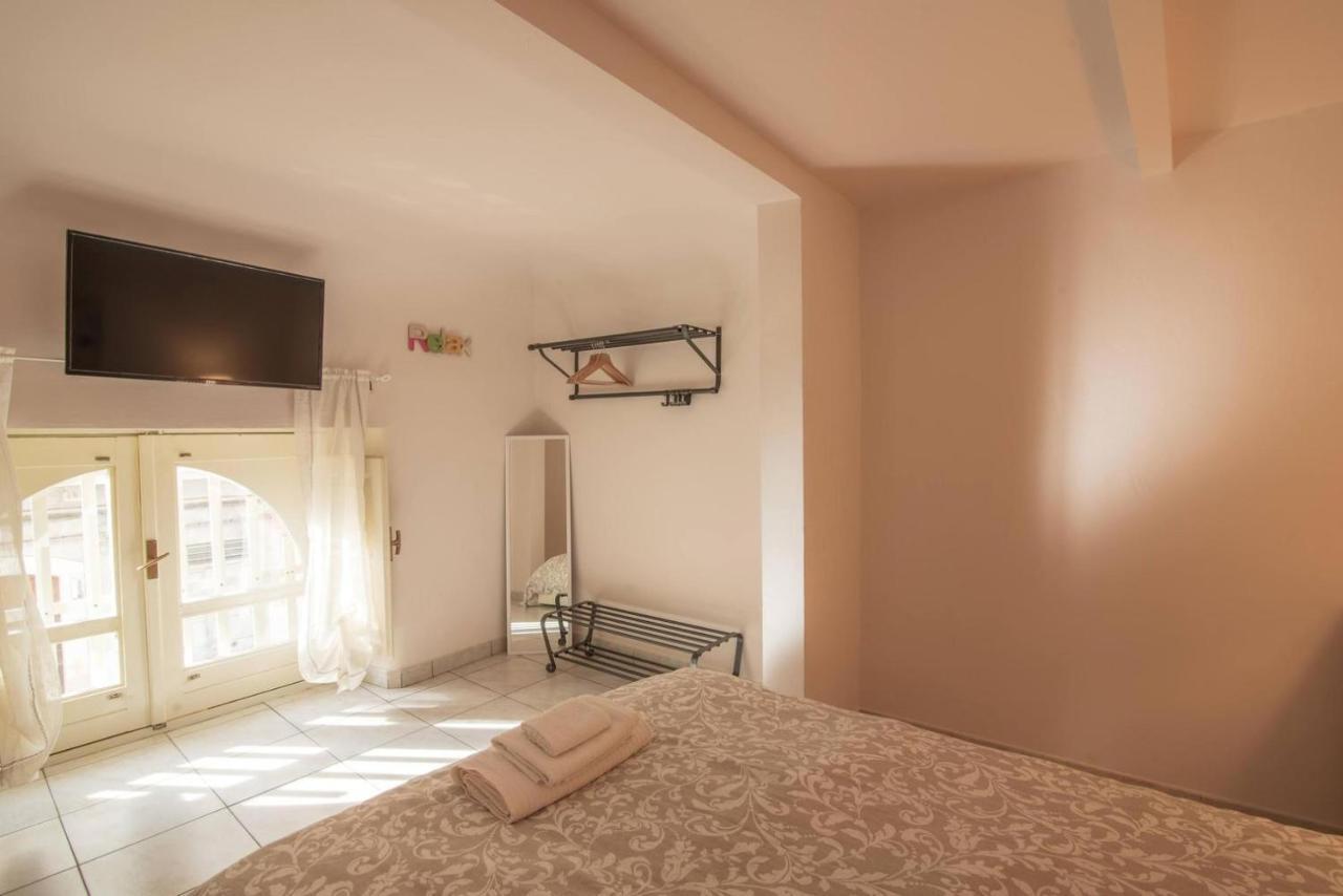 Cozy'S House Nel Cuore Della Citta คาตาเนีย ภายนอก รูปภาพ
