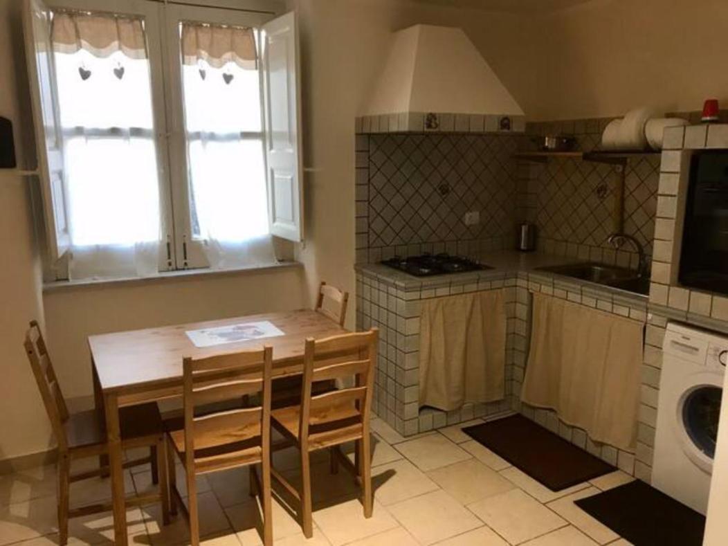 Cozy'S House Nel Cuore Della Citta คาตาเนีย ภายนอก รูปภาพ